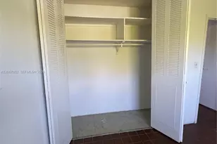 524 Washington Ave, Miami Beach, FL 33139 - Photo 9