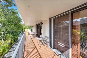 1700 S Bayshore Ln, Miami, FL 33133 - Photo 23