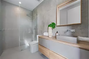 2980 SW 2nd St, Miami, FL 33135 - Photo 17