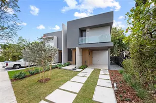 2980 SW 2nd St, Miami, FL 33135 - Photo 23