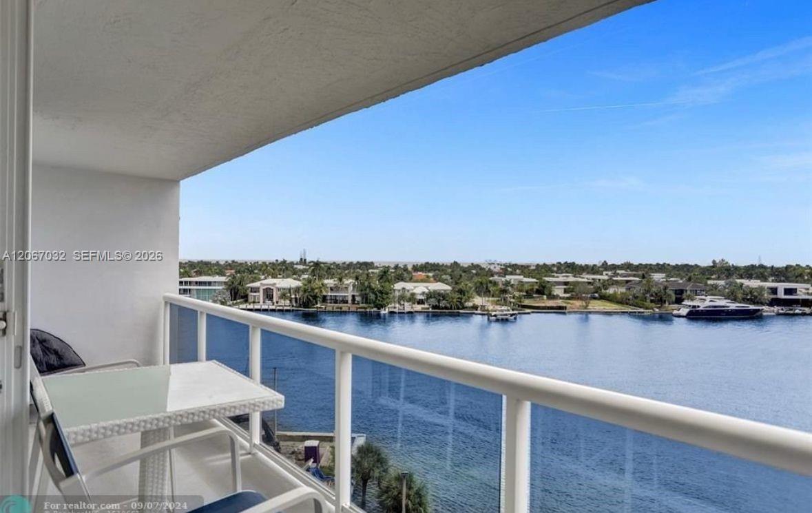 20515 E Country Club Dr #747 - 20515 E Country Club Dr #747, Aventura, FL 33180 Luxury Property | Jose Angel Pina