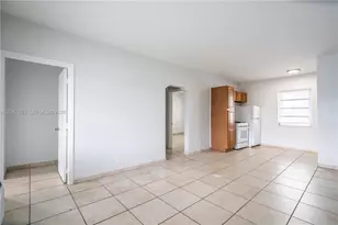 1208 71st St, Miami Beach, FL 33141 - Photo 5