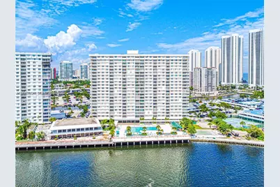 300 Bayview Dr #508, Sunny Isles Beach, FL 33160 - Photo 25