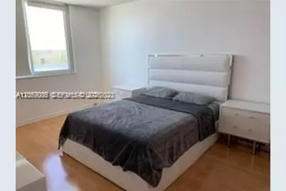 300 Bayview Dr #508, Sunny Isles Beach, FL 33160 - Photo 9