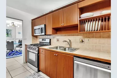 3140 S Ocean Dr #206, Hallandale Beach, FL 33009 - Photo 15