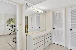 3140 S Ocean Dr, Hallandale Beach, FL 33009 - Photo 27