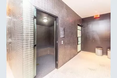 121 NE 34th St #1014, Miami, FL 33137 - Photo 21
