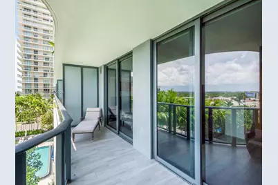 121 NE 34th St #1014, Miami, FL 33137 - Photo 3