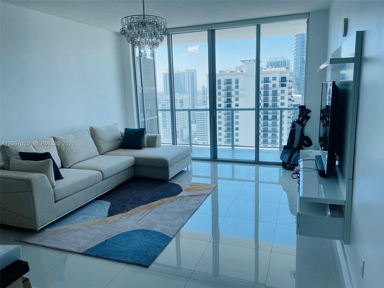 1111 SW 1st Ave #3624-N - 1111 SW 1st Ave #3624-N, Miami, FL 33130 Luxury Property | Jose Angel Pina