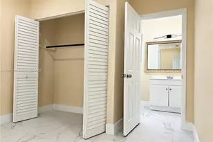 1740 NW 126th St, Miami, FL 33167 - Photo 13