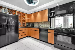 2030 S Ocean Dr, Hallandale Beach, FL 33009 - Photo 13