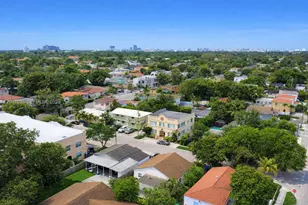 915 SW 9th Ct, Miami, FL 33130 - Photo 31