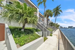 4000 NE 168th St, North Miami Beach, FL 33160 - Photo 31