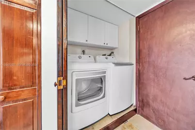 4000 NE 168th St #PH1A, North Miami Beach, FL 33160 - Photo 27