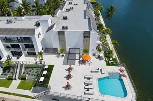 4000 NE 168th St, North Miami Beach, FL 33160 - Photo 51