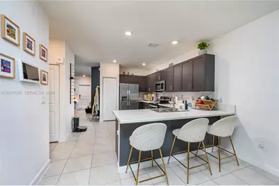 1116 SE 26th Ter, Homestead, FL 33035 - Photo 5