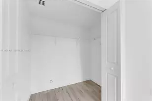 155 NW 160th St, North Miami Beach, FL 33169 - Photo 25