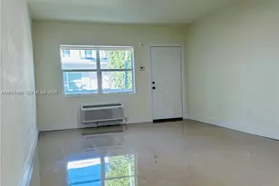 8080 Tatum Waterway Dr, Miami Beach, FL 33141 - Photo 9