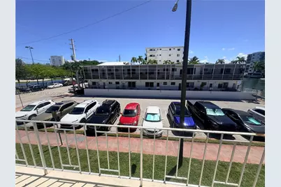 8080 Tatum Waterway Dr #17, Miami Beach, FL 33141 - Photo 23