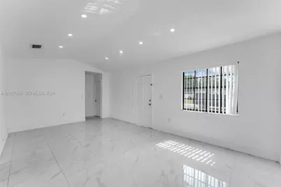 8246 SW 147th Ct, Miami, FL 33193 - Photo 7