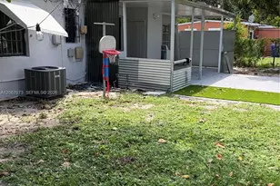 12841 Green Ave, Miami, FL 33167 - Photo 21