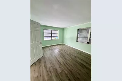12841 Green Ave, Miami, FL 33167 - Photo 19
