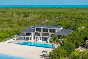 2405 Coco Plum Dr, Marathon, FL 33050 - Photo 9