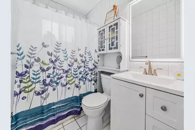3930 W 2nd Ave, Hialeah, FL 33012 - Photo 9