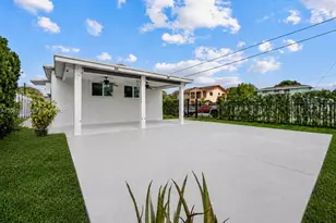 3930 W 2nd Ave, Hialeah, FL 33012 - Photo 25