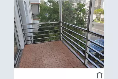 2061 NW 47th Ter #209, Lauderhill, FL 33313 - Photo 11