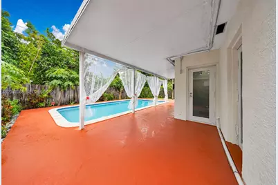 7561 Meridian St, Miramar, FL 33023 - Photo 23