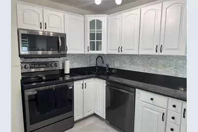 4580 SW 39th St, West Park, FL 33023 - Photo 13