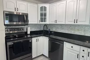 4580 SW 39th St, West Park, FL 33023 - Photo 13