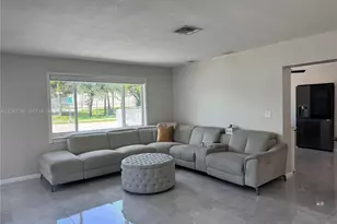 4580 SW 39th St, West Park, FL 33023 - Photo 11