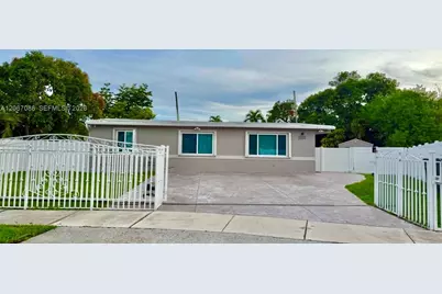 4580 SW 39th St, West Park, FL 33023 - Photo 1