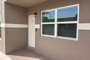 272 SW 3rd St, Deerfield Beach, FL 33441 - Photo 11