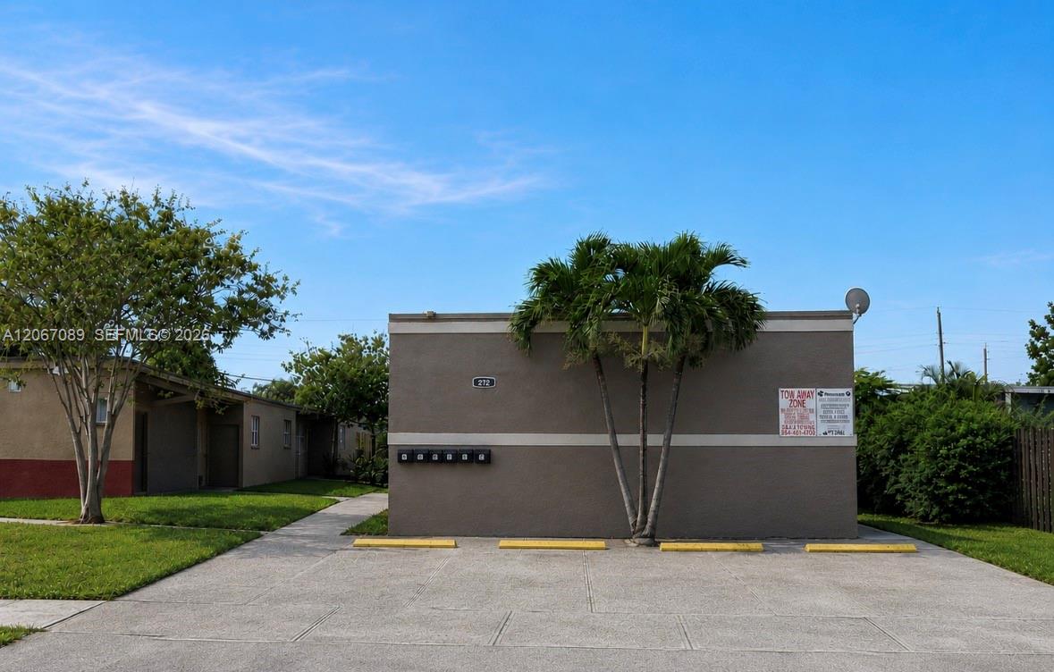 272 SW 3rd St #A-D - 272 SW 3rd St #A-D, Deerfield Beach, FL 33441 Luxury Property | Jose Angel Pina