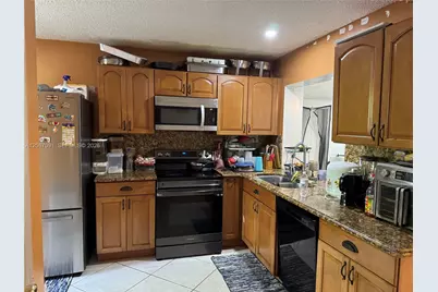 6327 NW 19th Ct, Margate, FL 33063 - Photo 23