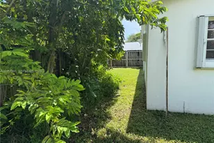 6327 NW 19th Ct, Margate, FL 33063 - Photo 27
