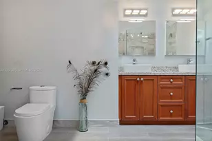 3814 NE 166th St, North Miami Beach, FL 33160 - Photo 31