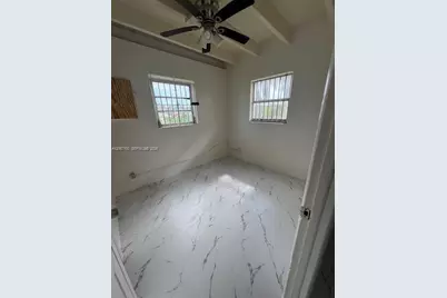 134 SW 3rd Ct #134, Homestead, FL 33030 - Photo 7