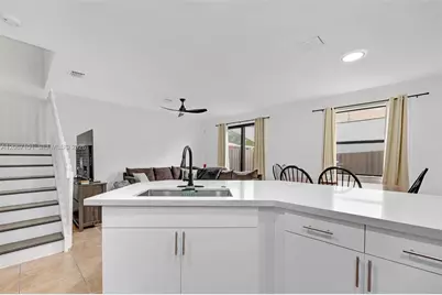11324 SW 233rd St, Homestead, FL 33032 - Photo 9