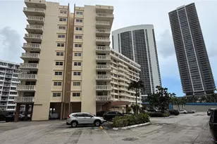 1825 S Ocean Dr, Hallandale Beach, FL 33009 - Photo 21
