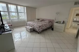 1825 S Ocean Dr, Hallandale Beach, FL 33009 - Photo 7