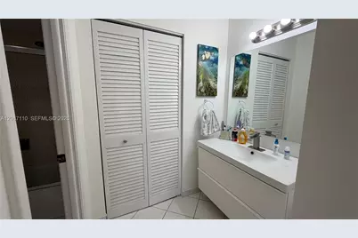 1825 S Ocean Dr #509, Hallandale Beach, FL 33009 - Photo 11