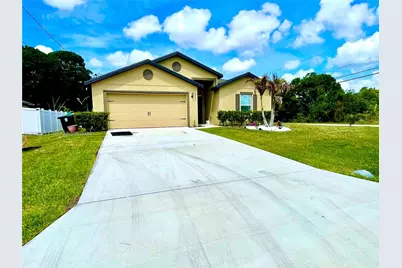 3902 SW Brunswick St, Saint Lucie West, FL 34953 - Photo 3