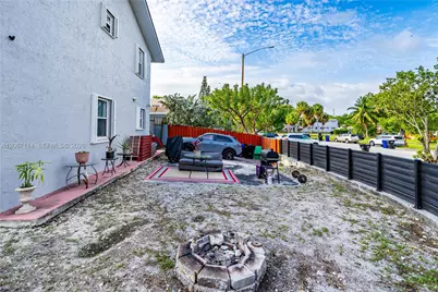 2100 NE 170th St, North Miami Beach, FL 33162 - Photo 3