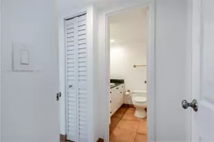 3180 S Ocean Dr, Hallandale Beach, FL 33009 - Photo 23