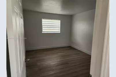 8075 NW 7th St #420, Miami, FL 33126 - Photo 15