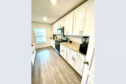 3902 SW Brunswick St #3902, Saint Lucie West, FL 34953 - Photo 5
